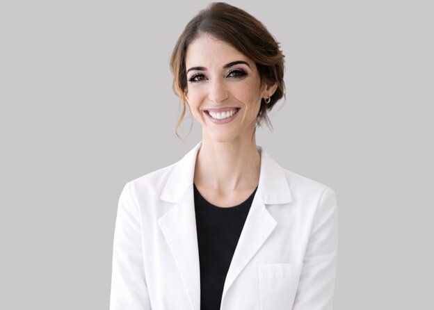 Frau Nancy Tzortzini