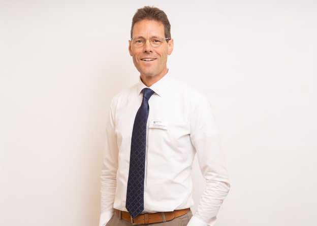 Dr. Siegfried Bethge